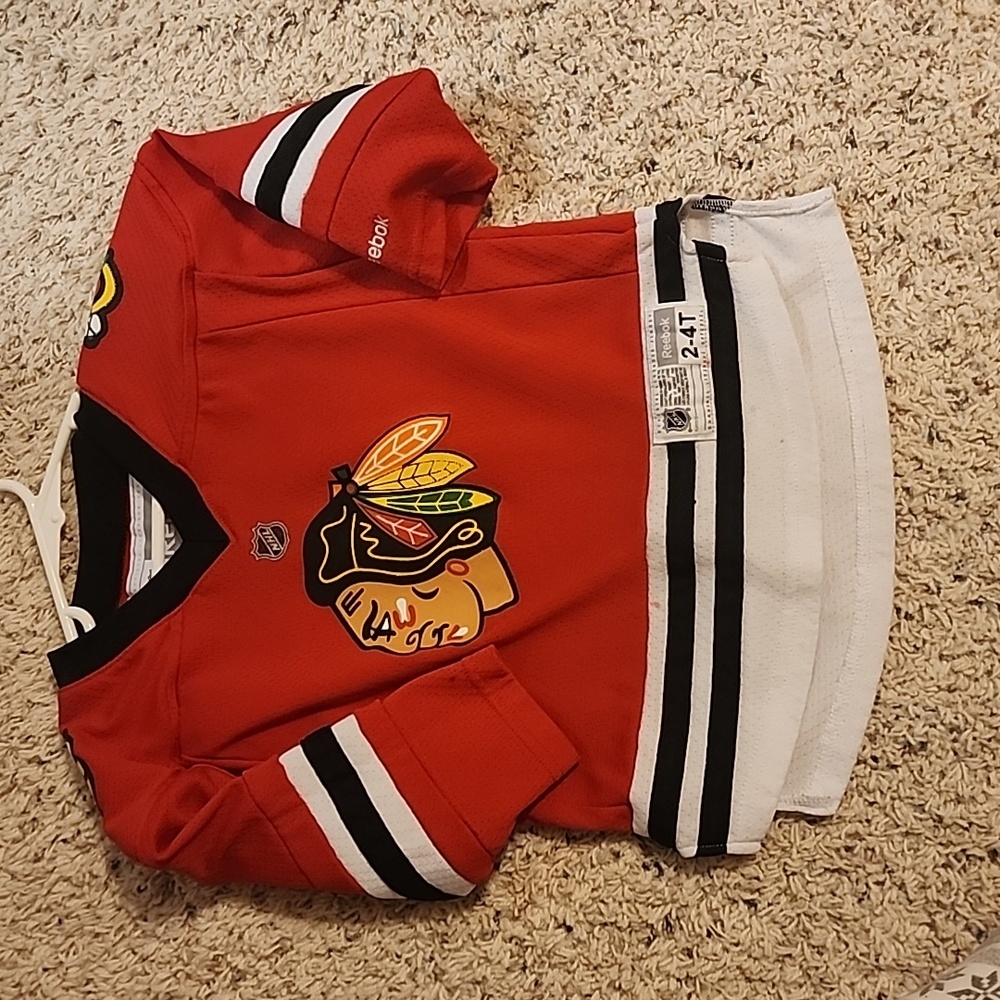 COPY - Chicago black hawk jersey 2-4T